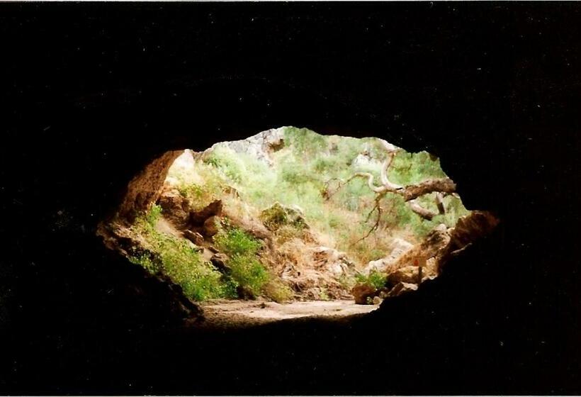 Мотель Centrebreak Beach Stay