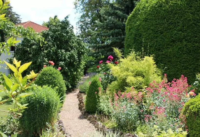 Majatalo Bio Weingut, Gästehaus Und Kräuterhof
