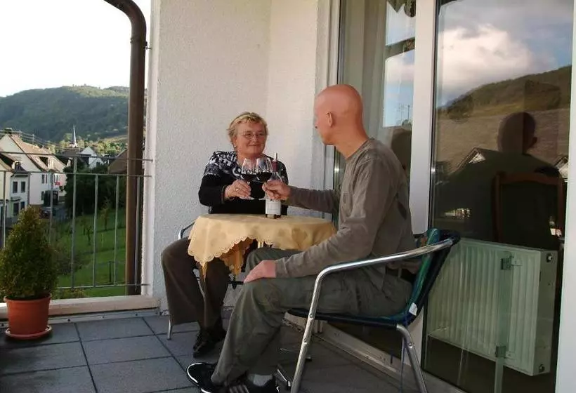 Majatalo Ferienweingut Hensler