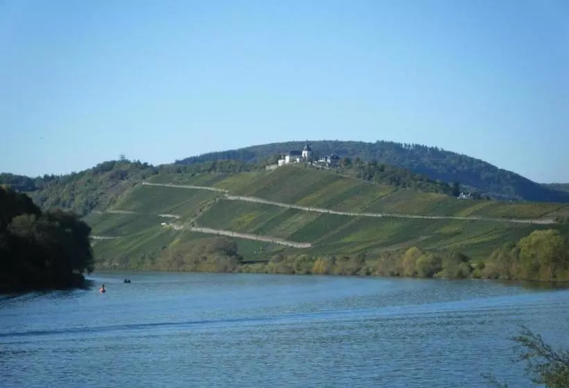 Majatalo Ferienweingut Hensler