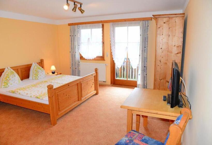 Albergue Gästehaus Zum Prinzenfelsen