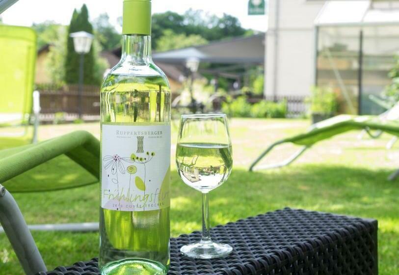 הוסטל Restaurant   Pension Im Pfenn