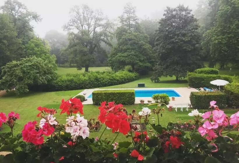 ベッドアンドブレックファースト Chambre D'hôte Manoir De Clairbois