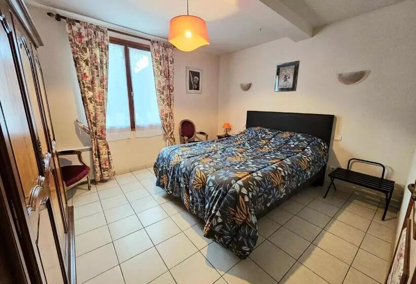 Aamiaismajoitus (B&B) Chambres D'hotes Chez Renée