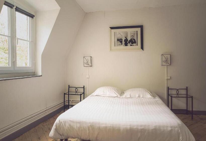 Bed and Breakfast Chateau De Grosfy