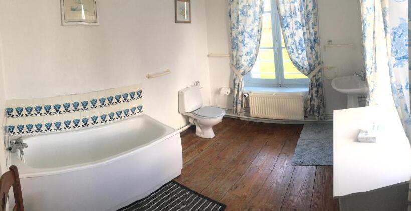 Bed and Breakfast Chateau De Grosfy