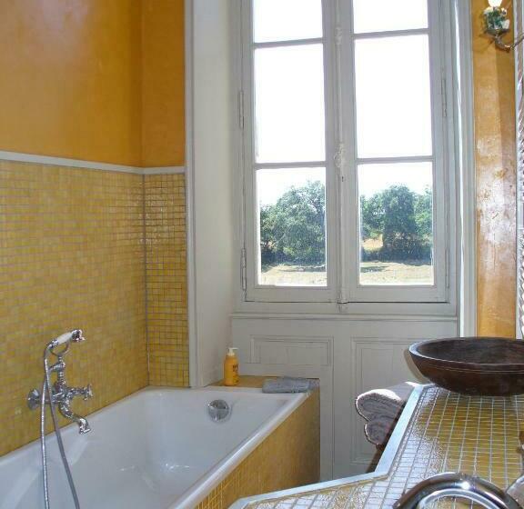 مبيت وإفطار Château Des Lutz