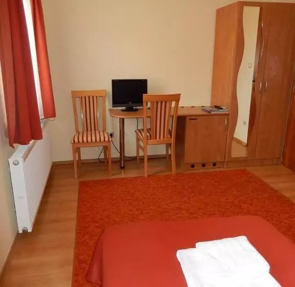 Aamiaismajoitus (B&B) Frittmann Borház