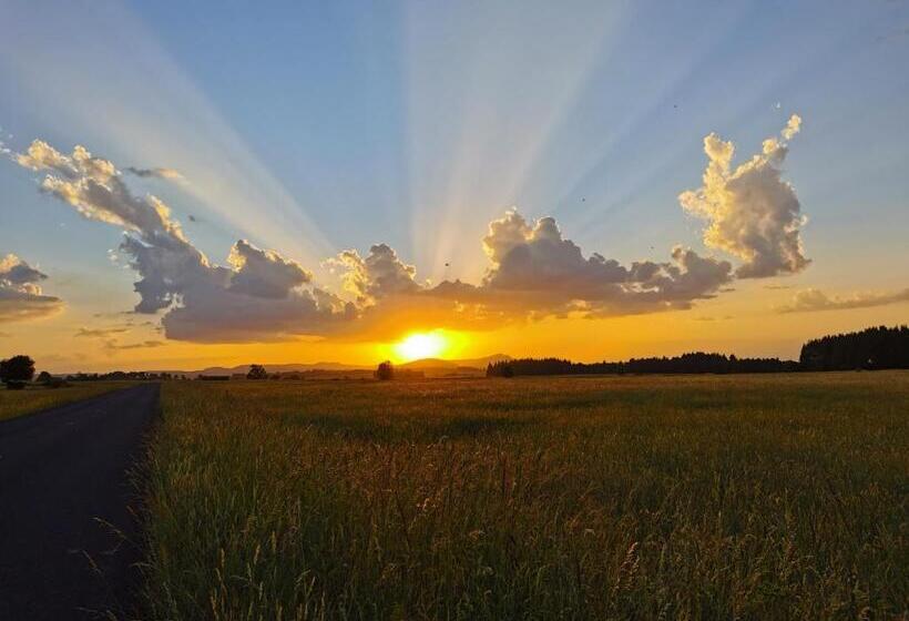 مبيت وإفطار La Rose Des Vents