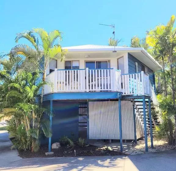 Boyne Island Motel And Villas