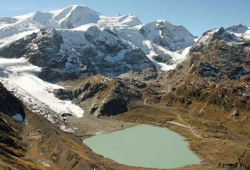 ホテル Berggasthaus Sustenpass Hospiz Hostel