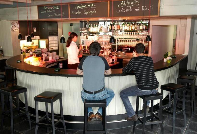 فندق Restaurant Sternen