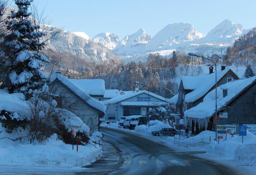 فندق Restaurant Sternen