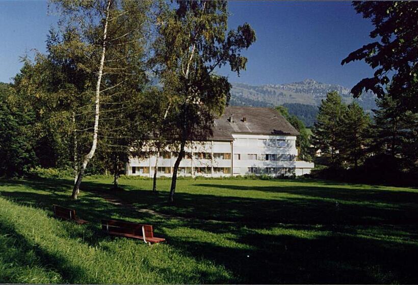 فندق Restaurant Sternen