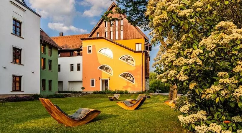 Hotelli Vécsecity Superior