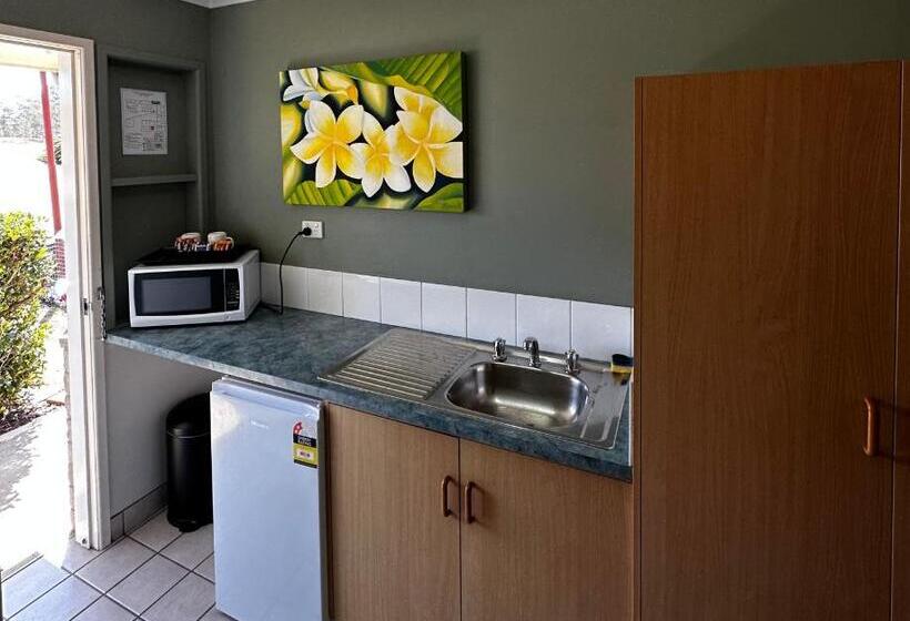 מוטל Murgon Motor Inn