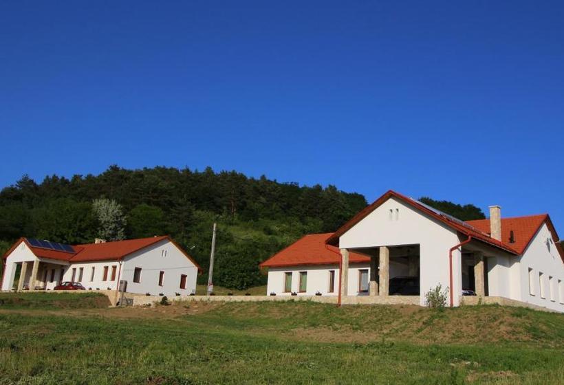 פנסיון Bánvölgye Vendégház és Rendezvényház