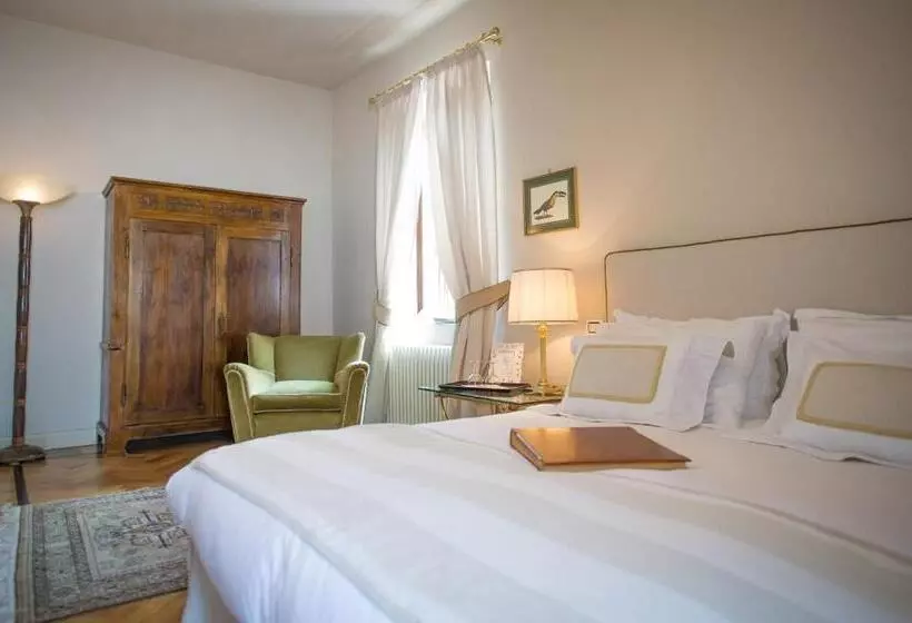 ペンション Castello Di Mornico Losana