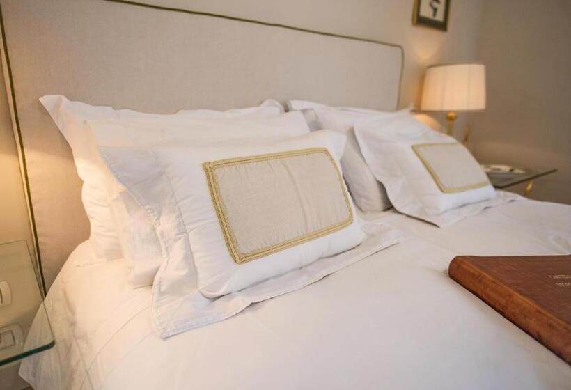 Pensjonat Castello Di Mornico Losana