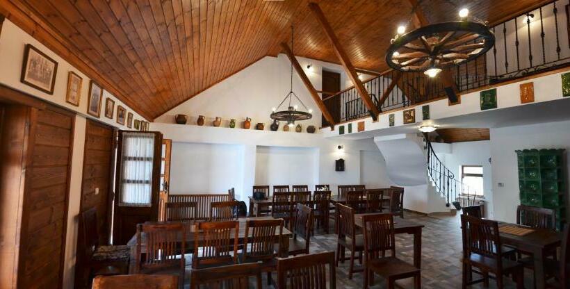 Пансион Falusi Patika   Tisza Tó Vendégház