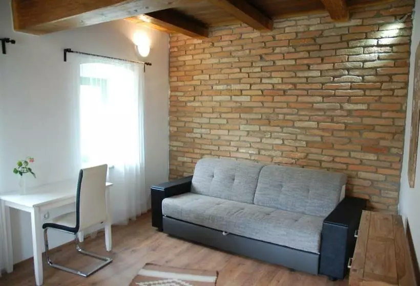 ペンション Likaskalács