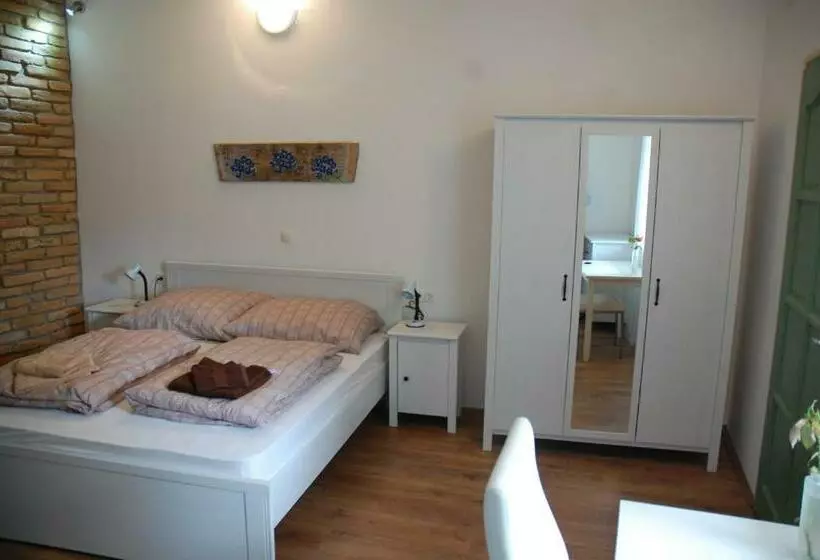 ペンション Likaskalács