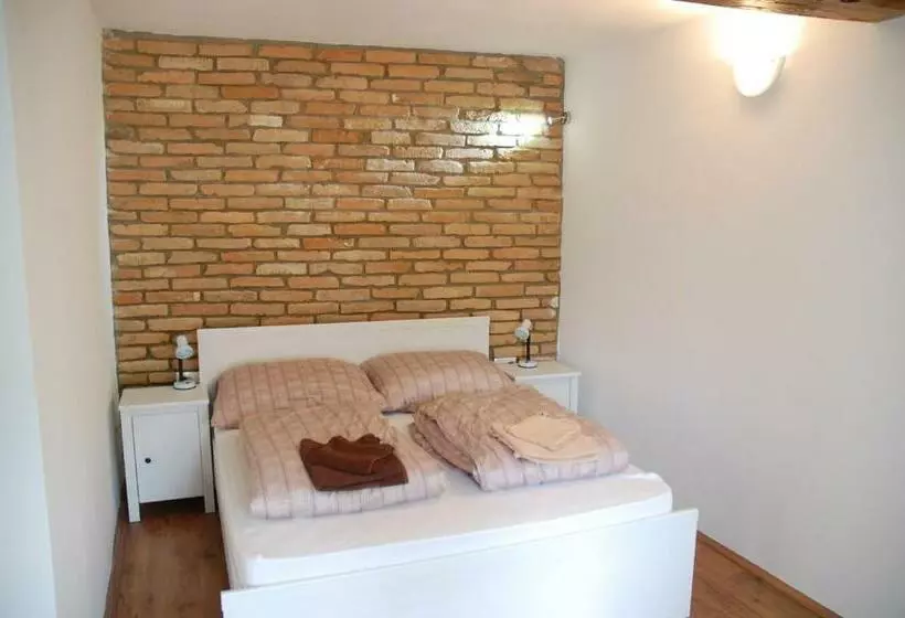 ペンション Likaskalács