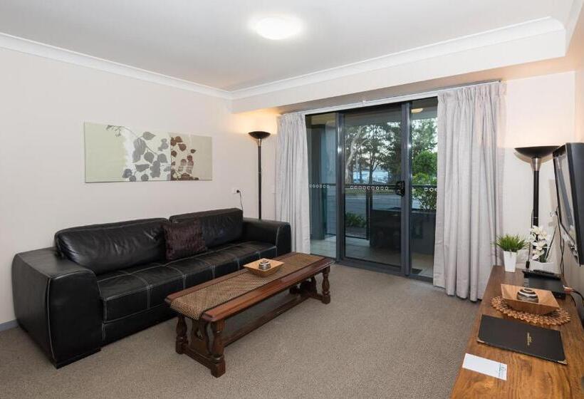 The Brighton Apartments