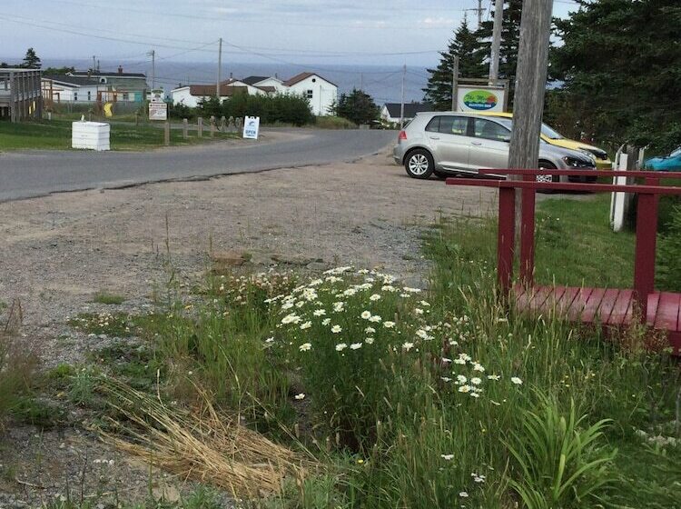 The Meems  Elliston B&b