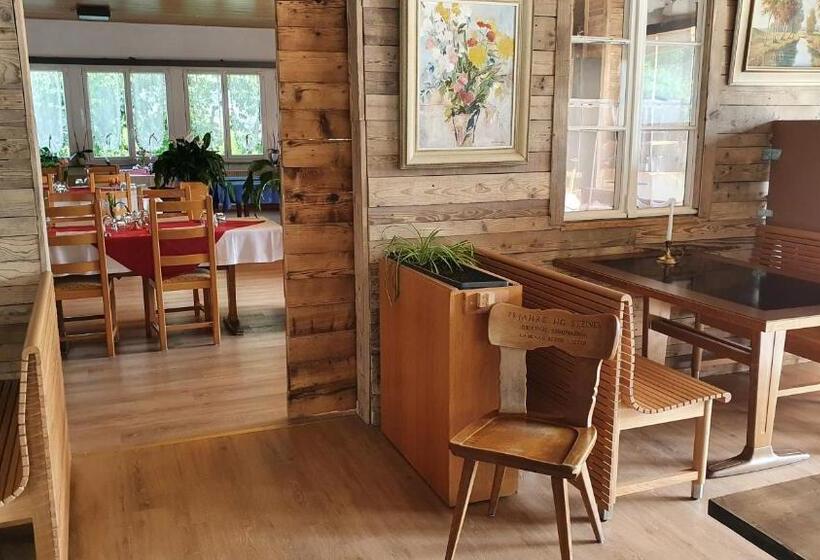 旅馆 Gasthof Schlossberg Bori