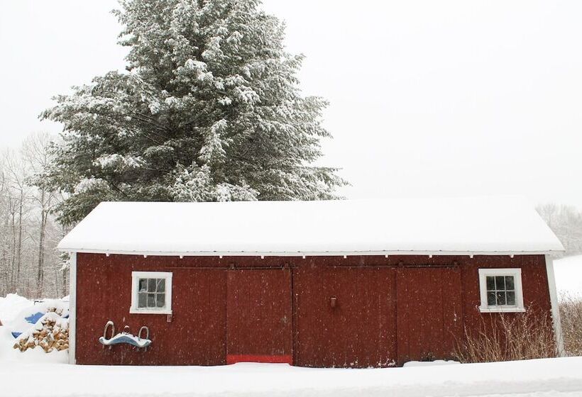 旅馆 Highland Lodge