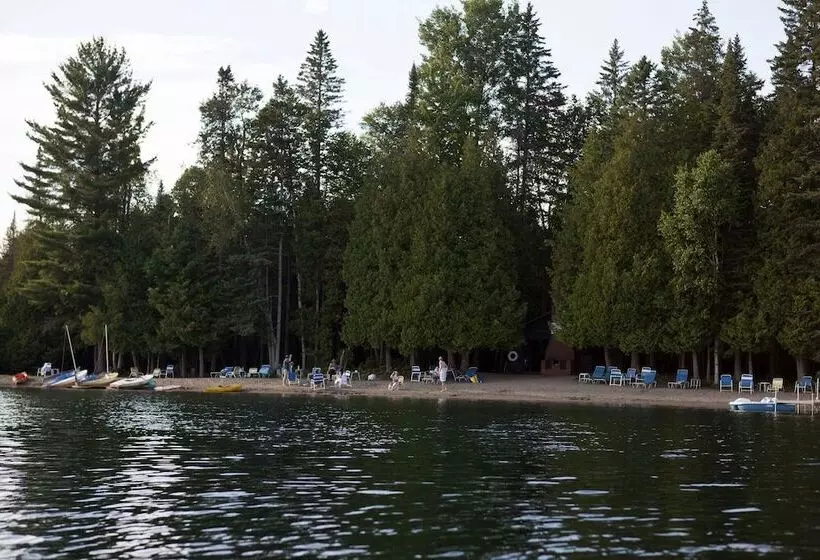 Retkeilymaja Highland Lodge