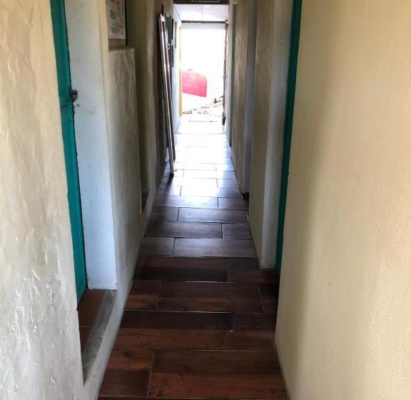 Hostel Puertas Al Cabo