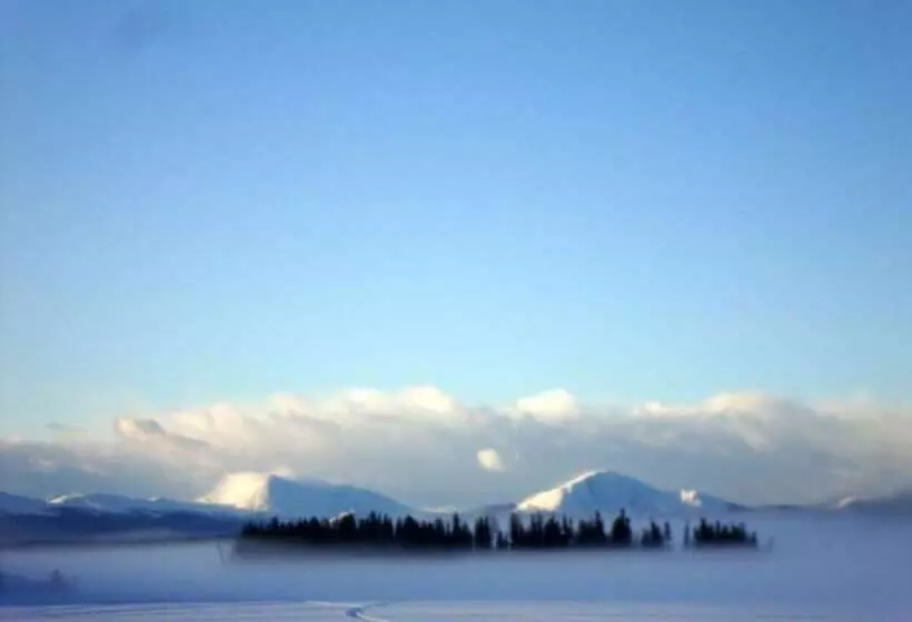 Retkeilymaja Retreat Wilderness Inn