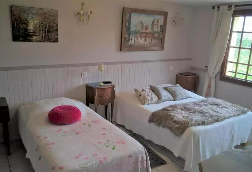 Aamiaismajoitus (B&B) Chambres D'hôtes Lambert Rouen