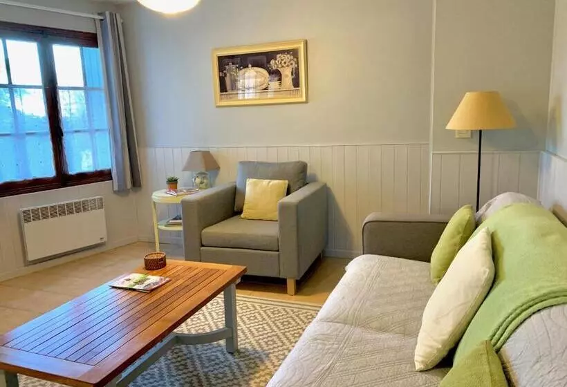 Aamiaismajoitus (B&B) Domaine De La Chapelle   Ch D Hote