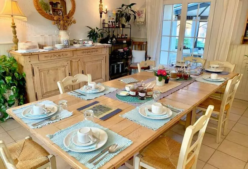 Aamiaismajoitus (B&B) Domaine De La Chapelle   Ch D Hote