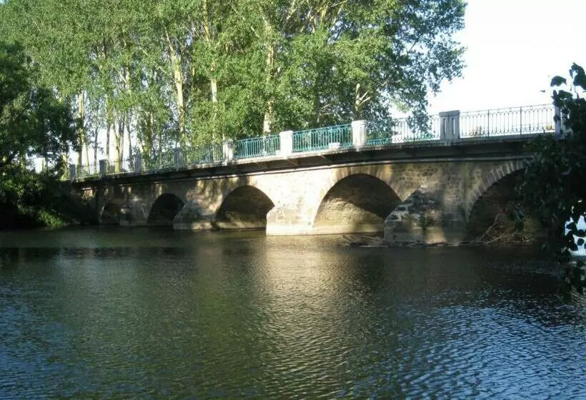 Aamiaismajoitus (B&B) Le Petitepinay