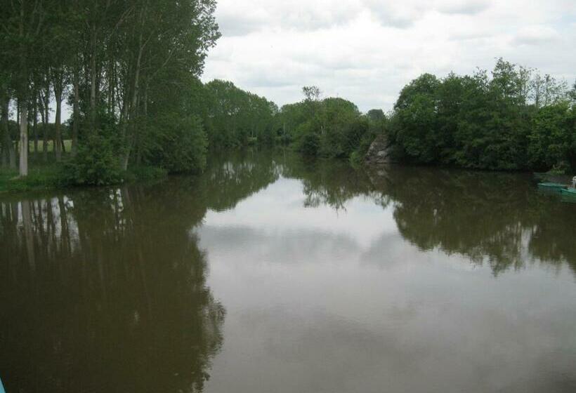 ベッドアンドブレックファースト Le Petitepinay