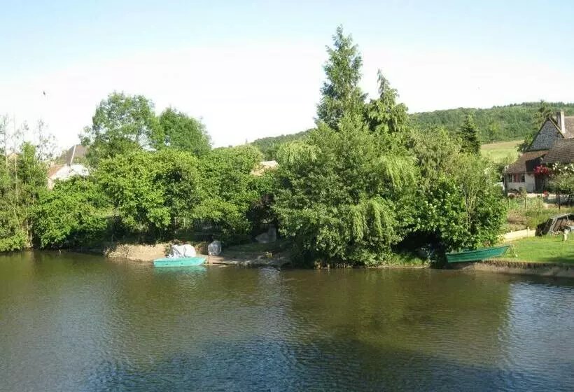 Aamiaismajoitus (B&B) Le Petitepinay