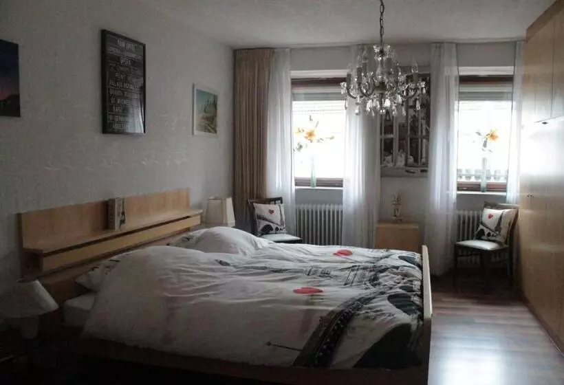 Aamiaismajoitus (B&B) Pension Rodenburg