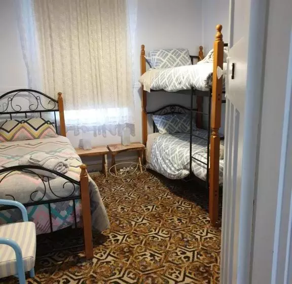 Aamiaismajoitus (B&B) Pioneer Lodge Tasmania