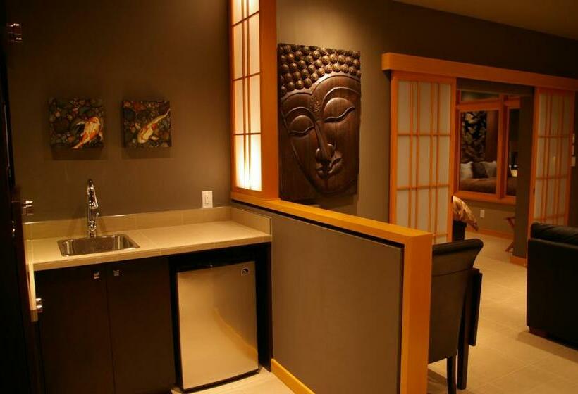 住宿加早餐  Shades Of Jade Inn & Spa