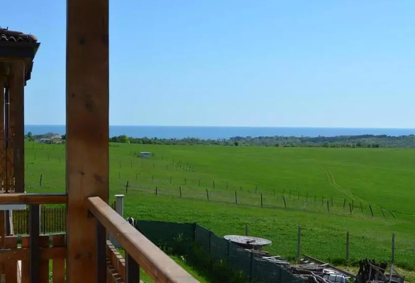 Aamiaismajoitus (B&B) Vis Velika