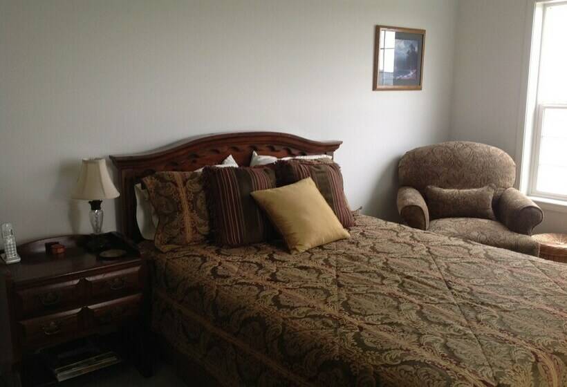 Bluebird Hill Farm B&b