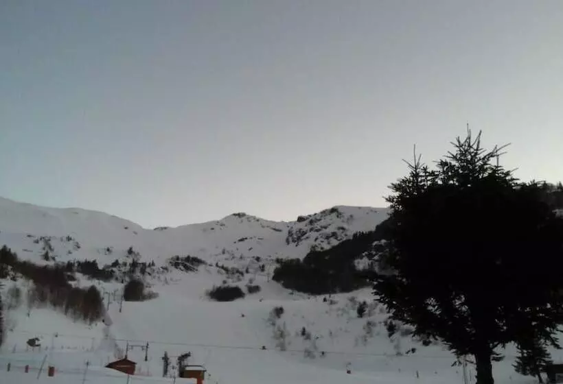 Chalet Hotel Les Marmottes 2 étoiles Nn