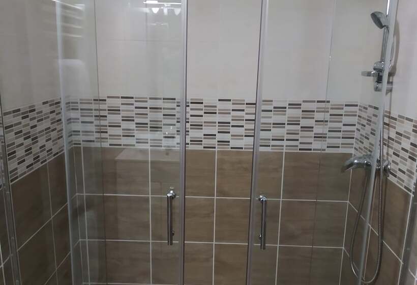 Chalet Hotel Les Marmottes 2 étoiles Nn