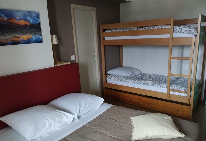 Chalet Hotel Les Marmottes 2 étoiles Nn