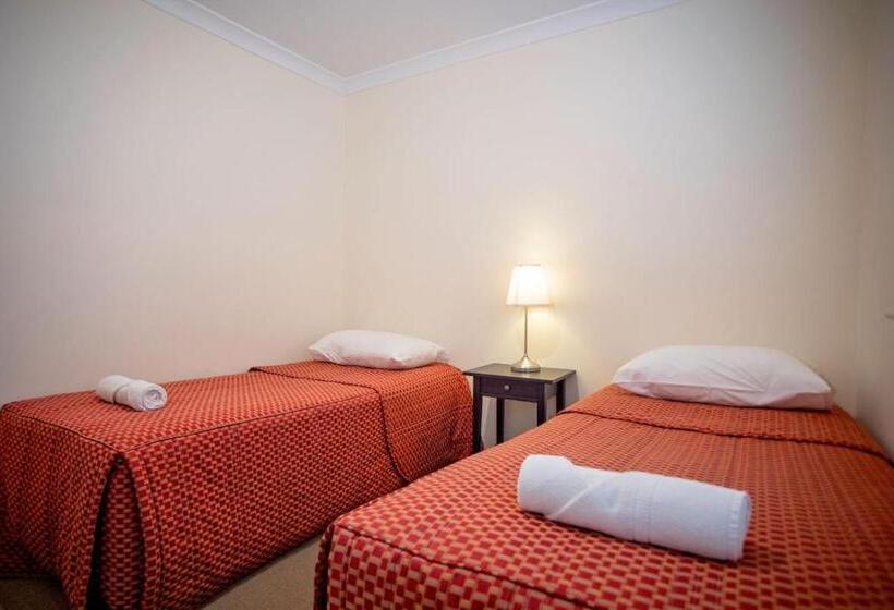 Hopetoun Motel & Chalet Village