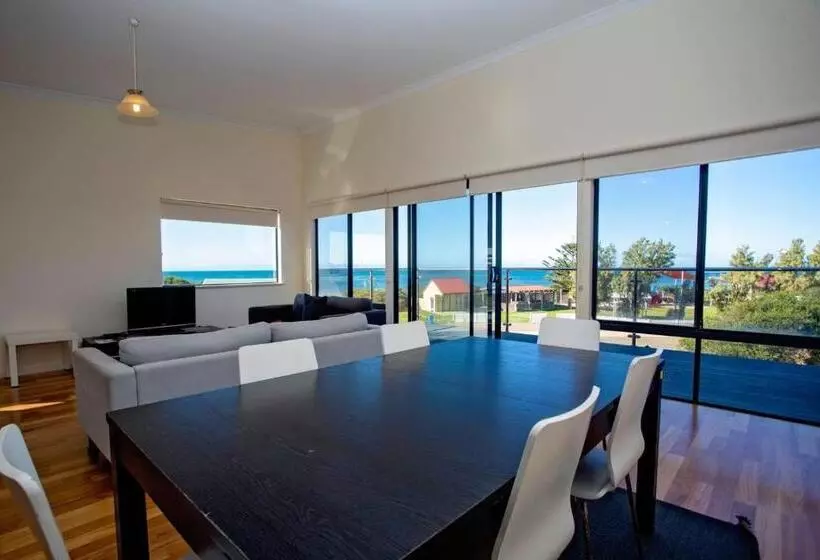 Hopetoun Motel & Chalet Village